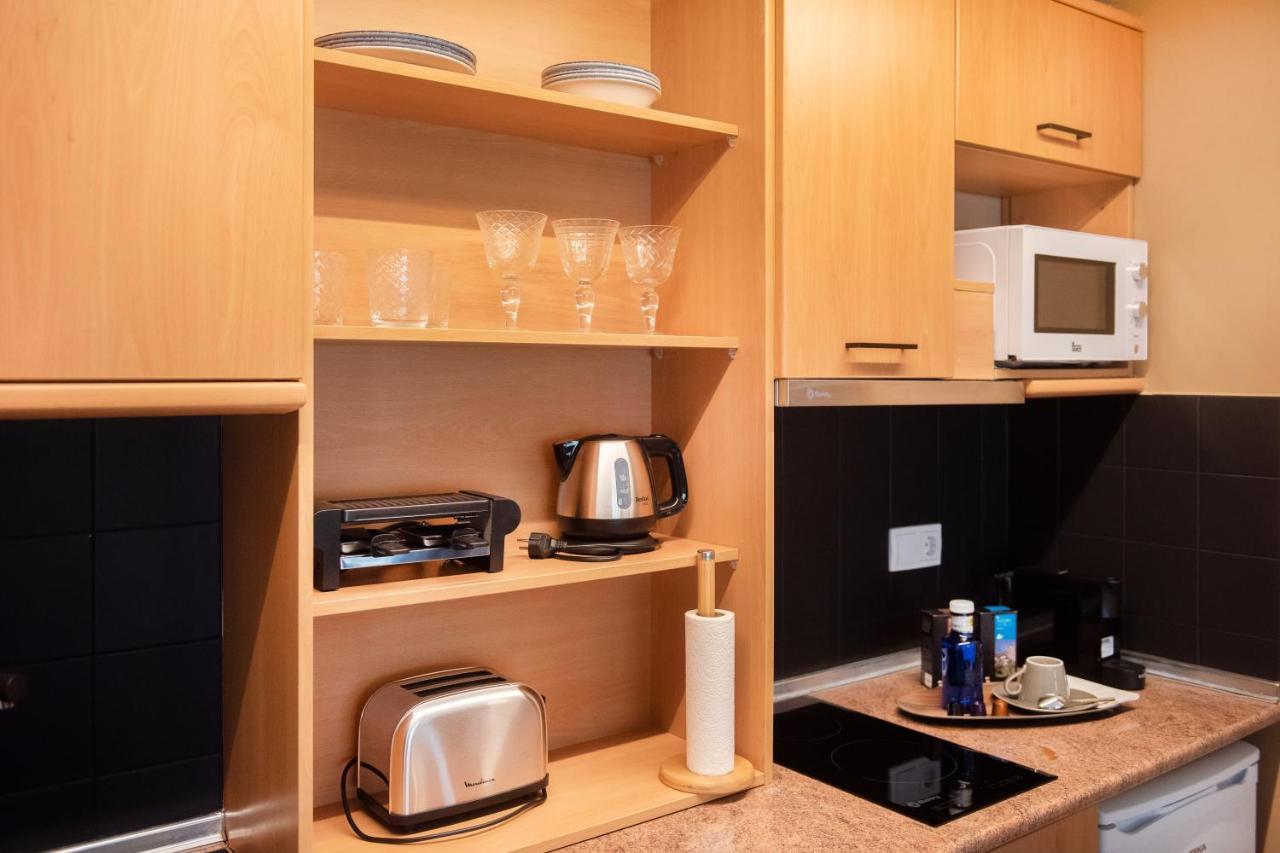 Apartaments Sant Bernat 카닐료 외부 사진