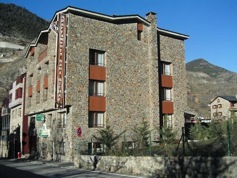 Apartaments Sant Bernat 카닐료 외부 사진