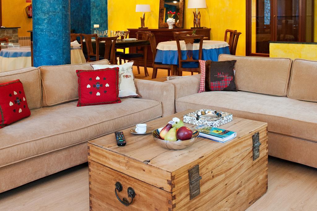 Apartaments Sant Bernat 카닐료 외부 사진